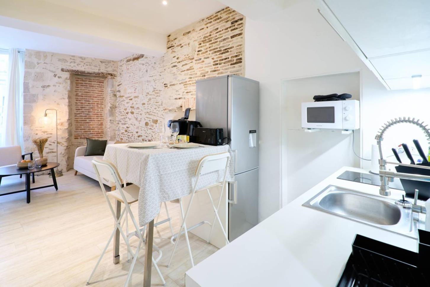La Loge Des Carmelites Coeur De Nantes Wifi Apartment Exterior photo